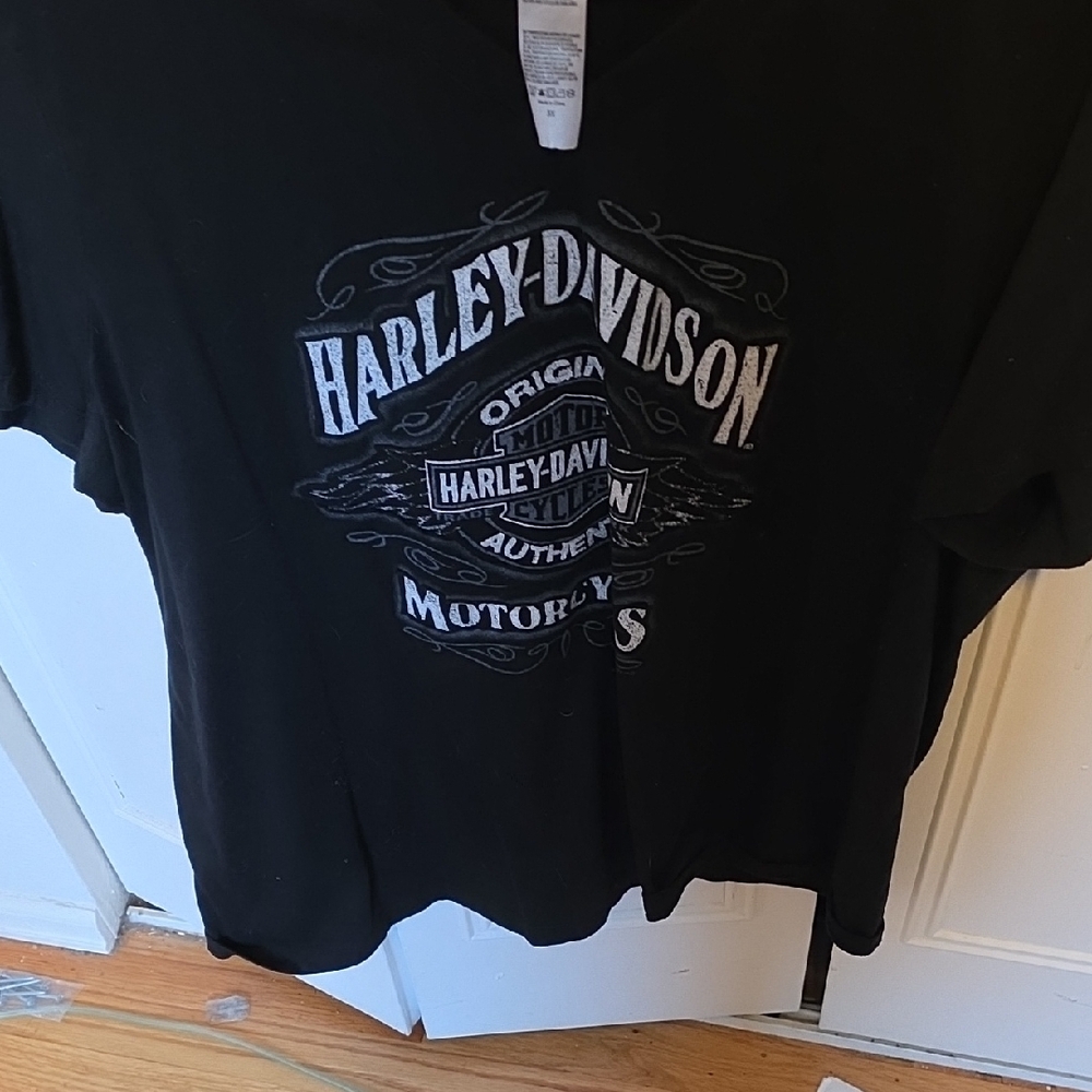 Harley-Davidson Black and White Logo Tee - Picture 4 of 4